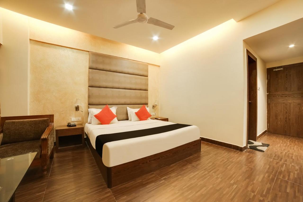 Hotel Capital O 61351 Waii International Bhalukpung Exteriér fotografie