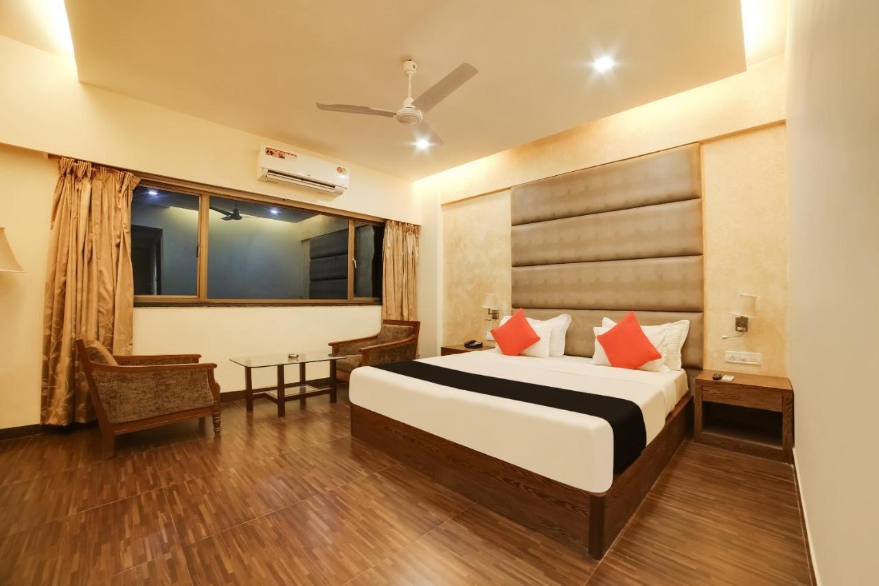 Hotel Capital O 61351 Waii International Bhalukpung Pokoj fotografie